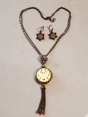 Vintage-Style Carved Faux Stone Butrerfly Pendant Red Gem Brass Hoop Earings Set
